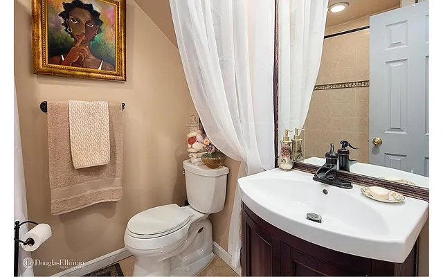Sold by Douglas Elliman | media 7