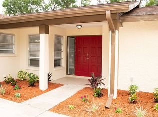 991 W Almont Pl, Citrus Springs, FL 34434