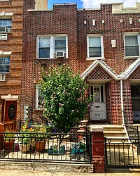 25-50 33rd Street in Astoria