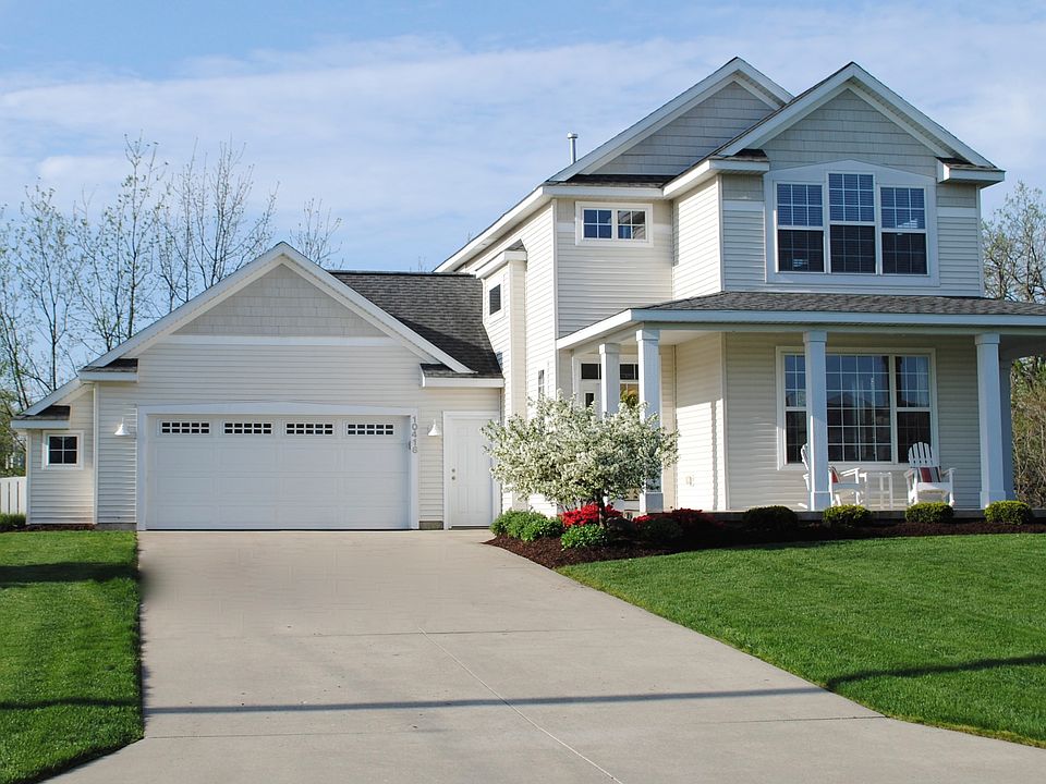 1st image of 10416 Bridgewater Dr