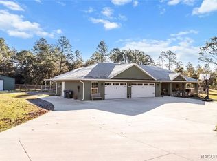 2451 N Stampede Dr, Beverly Hills, FL 34465