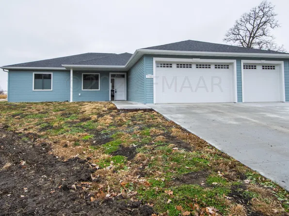 5701 Elm St N, Moorhead, MN 56560