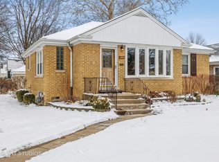 745 Forest Rd, La Grange Park, IL 60526