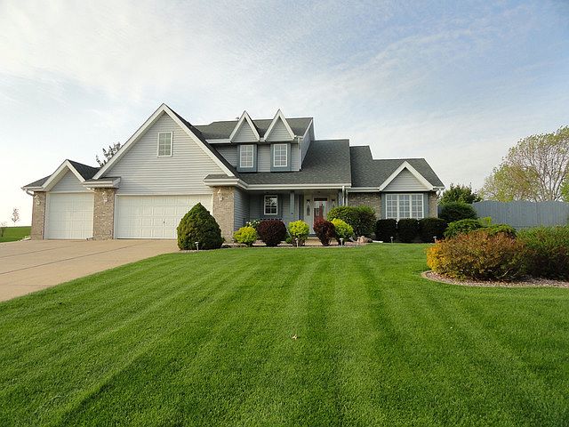 1st image of 13224 Cathy Ln
