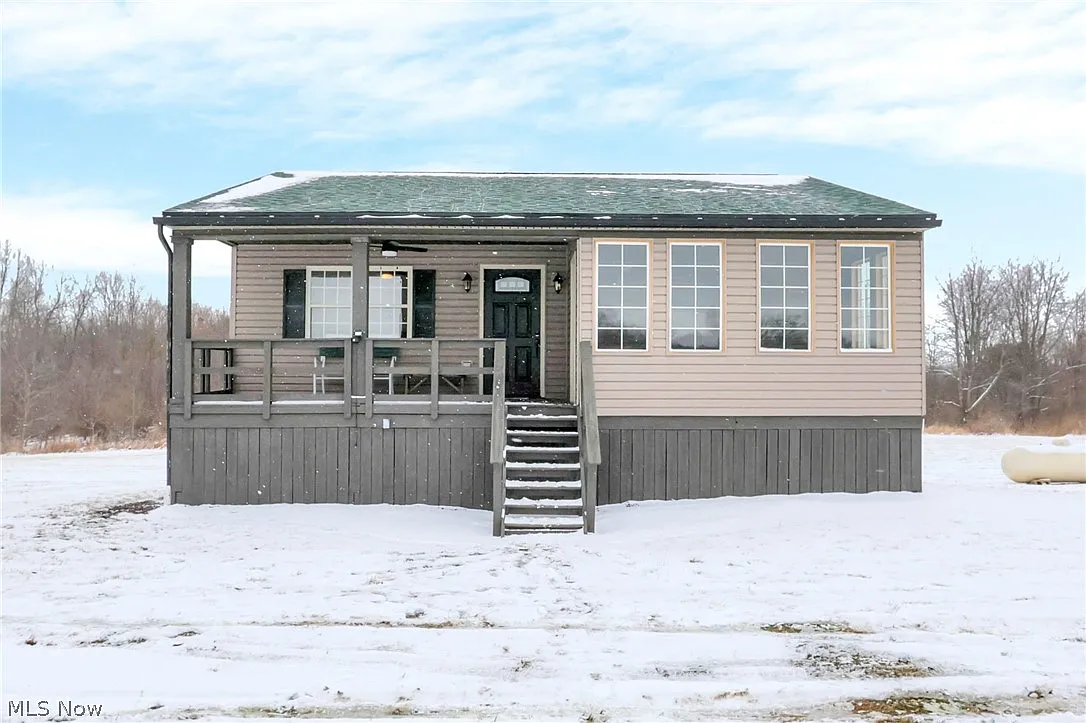 18010 Winterset Ln photo 1