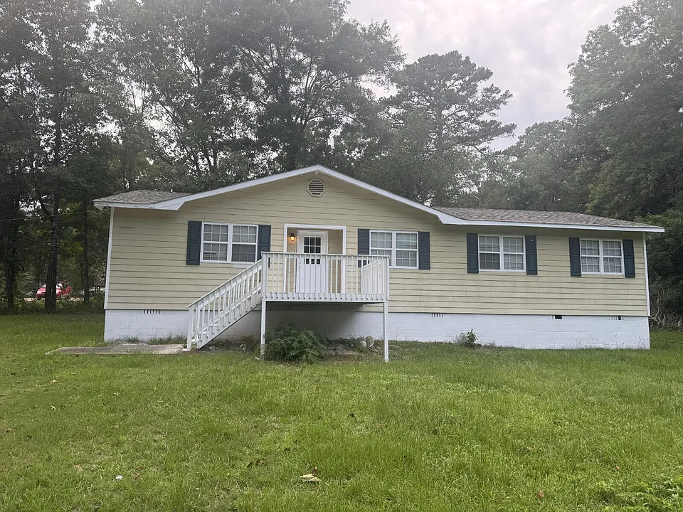 311 Coleman Ln
