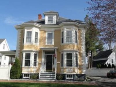 659 Middle St, Portsmouth, NH, 03801