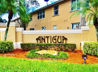 856 NW 135th Ter #856, Pembroke Pines, FL 33028