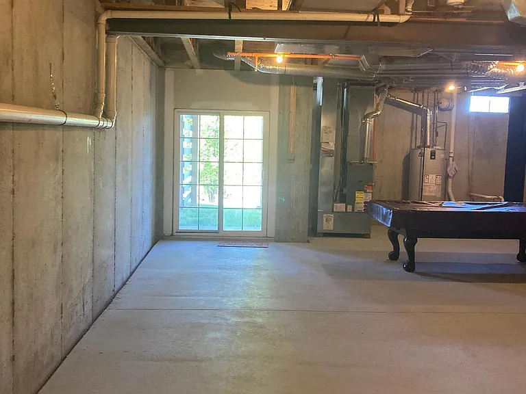 118 Madison Way — Photo 20