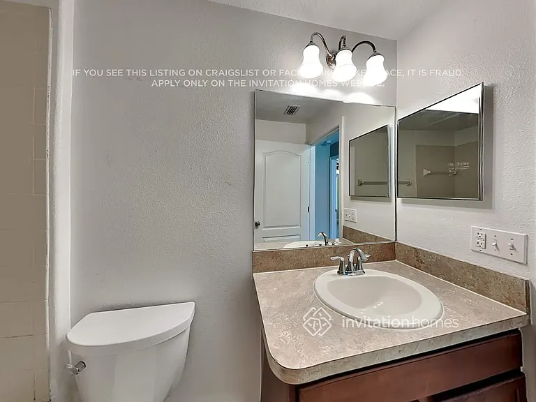 10216 Stedfast Ct — Photo 16