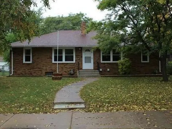 5017 Washburn Ave N, Minneapolis, MN 55430