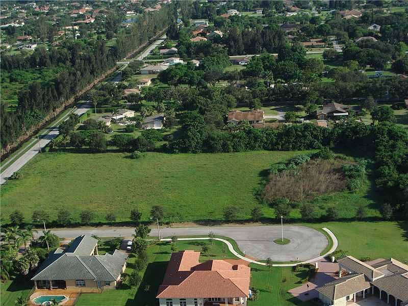 1st image of 13601 Pine Meadow Ct