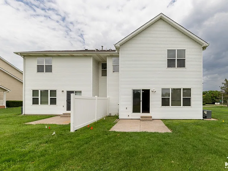 511 N Bristol Ct #A — Photo 26