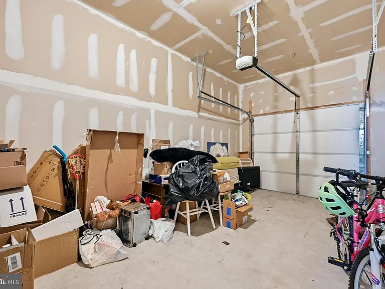 933 Anvil Ct — Photo 27