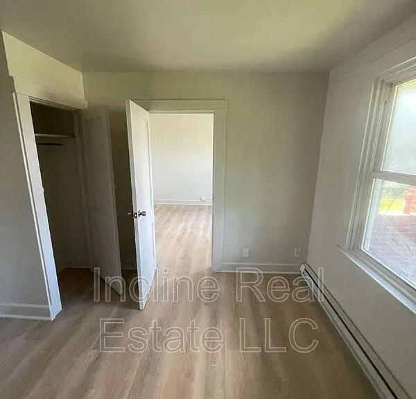 1133 Maryland Ave #3 — Photo 4