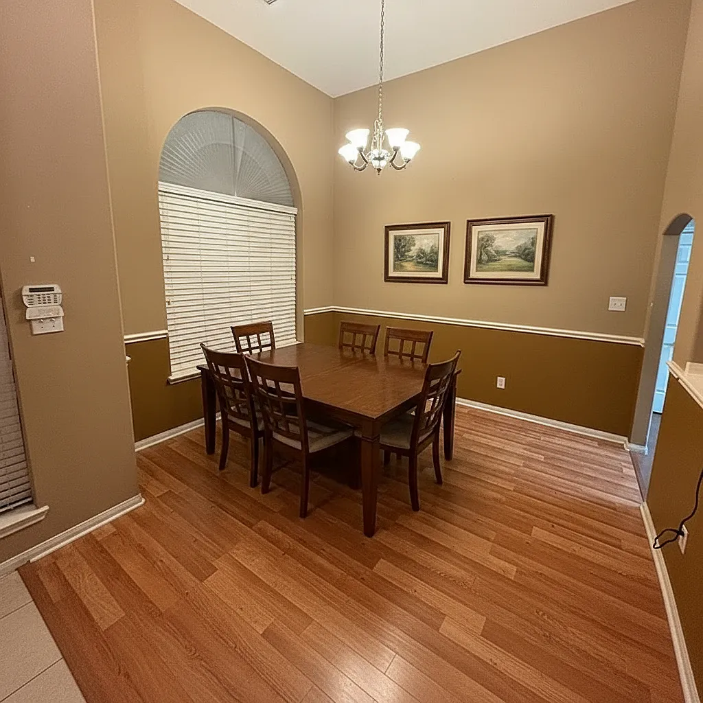 4 bed, 2.5 bath, 2542 sqft, $2,300 — Photo 3