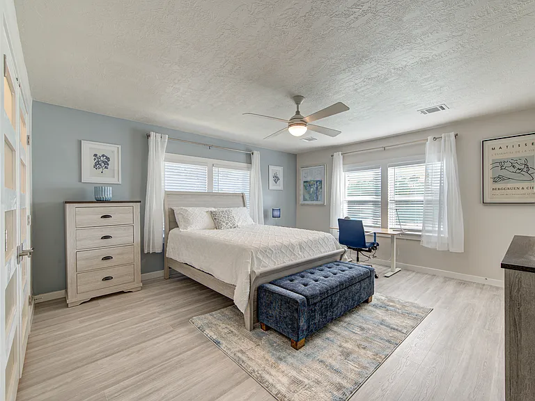 3317 Arbor St — Photo 48