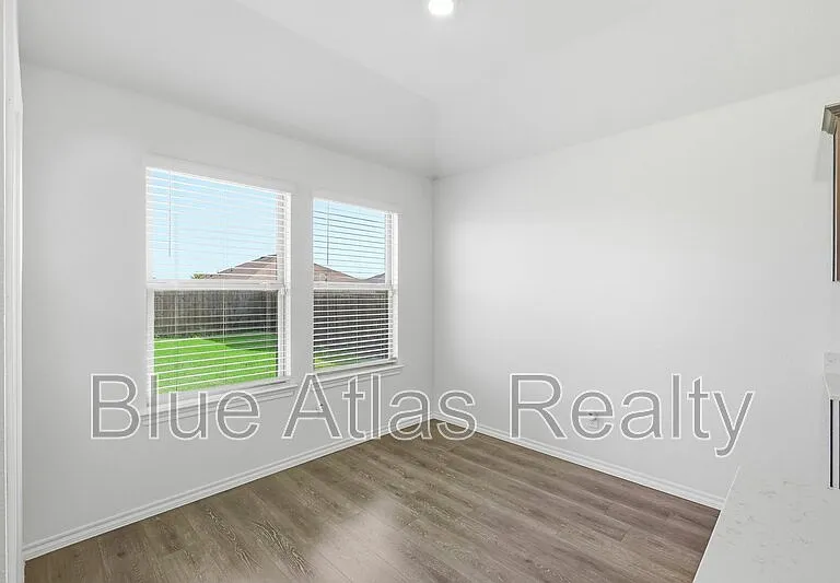 503 Cistern Way — Photo 10