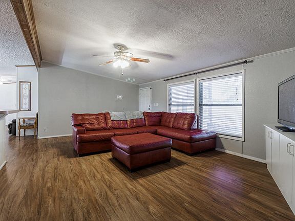 3rd image of 40906 N Tumbleweed Trl