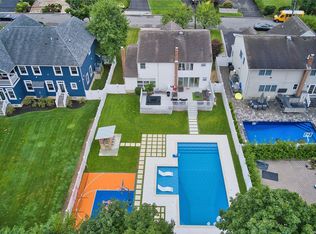 1957 Lake End Rd, Merrick, NY 11566