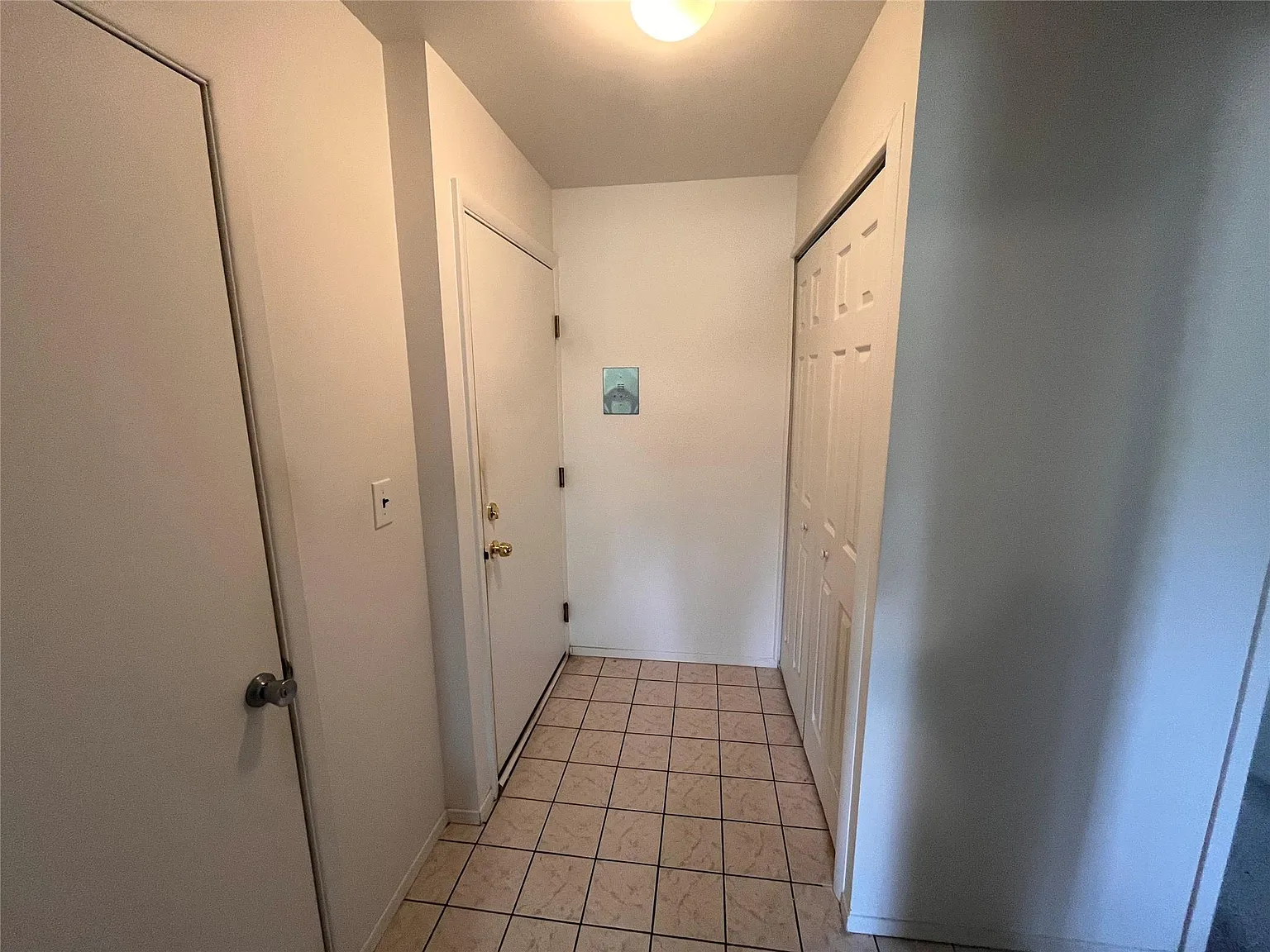 1 bed, 1.5 bath, 978 sqft, $1,600 — Photo 4