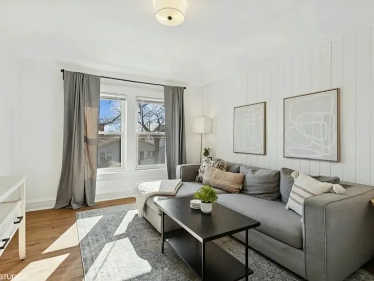 3640 N Christiana Ave #2 — Photo 2