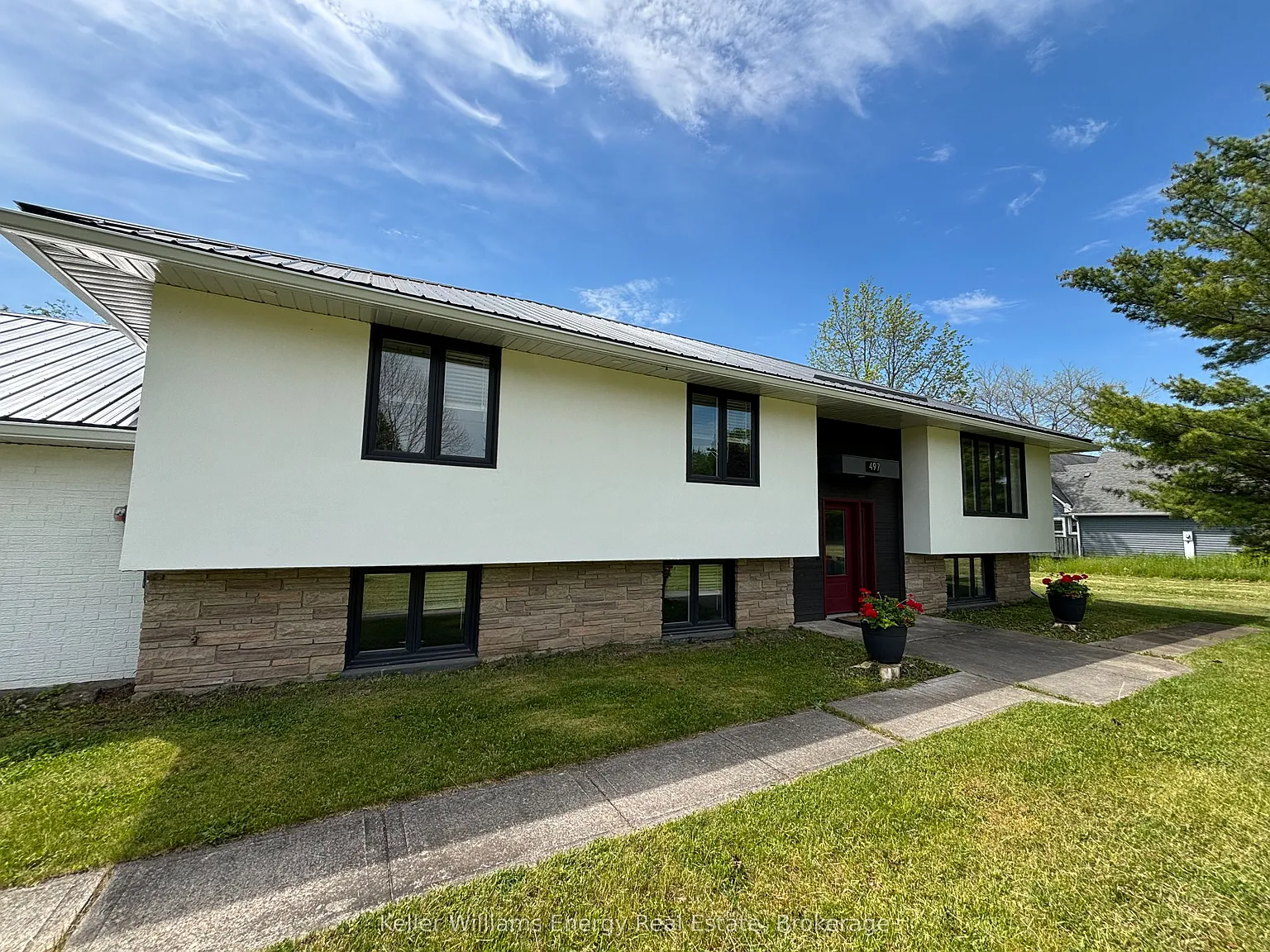 4 bed, $3,500 — Photo 4