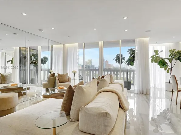 3000 Island Blvd APT 905, Aventura, FL 33160