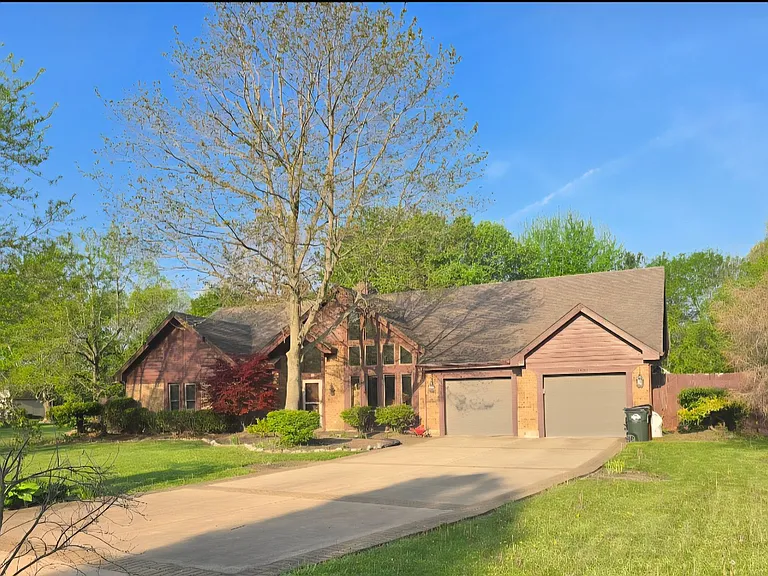 8881 Evan Ct — Photo 16