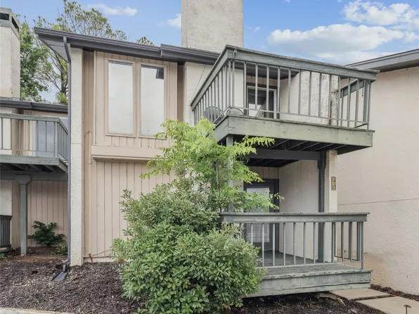 9999 Boat Club Rd APT 107, Fort Worth, TX 76179