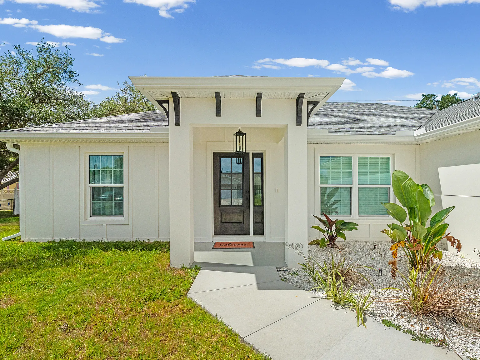 681 Azure Rd — Photo 3