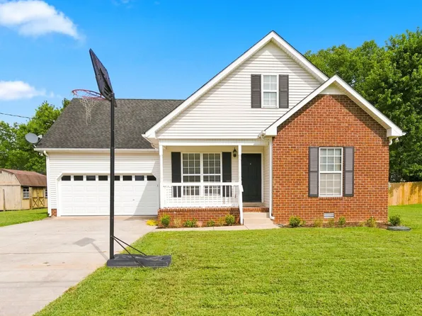 309 Long Creek Dr, Christiana, TN 37037