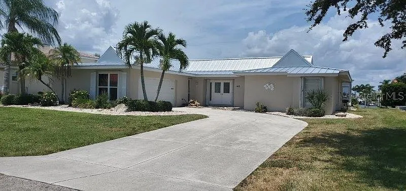 418 Medici Ct