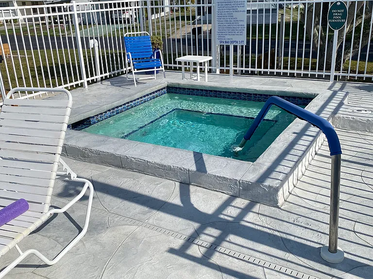 174 Carissa Ln #174 — Photo 2