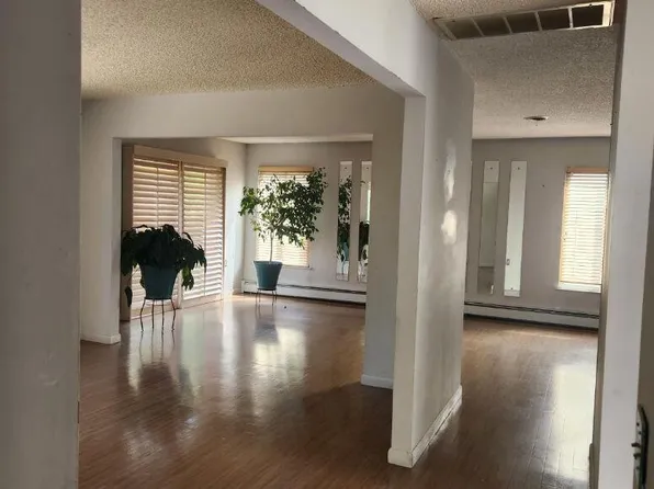 102 Santiago Drive, Toms River, NJ 08755