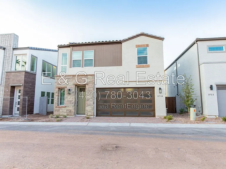 3725 E Flower St — Photo 2