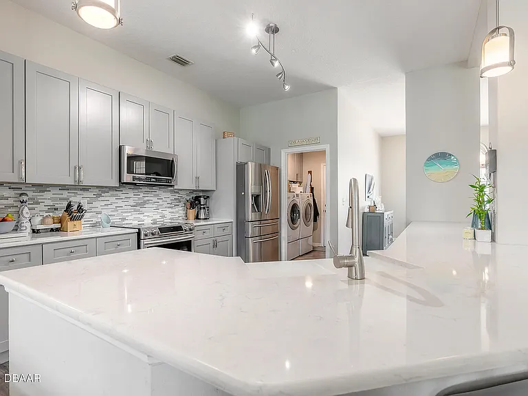 1717 Destino Ct — Photo 19