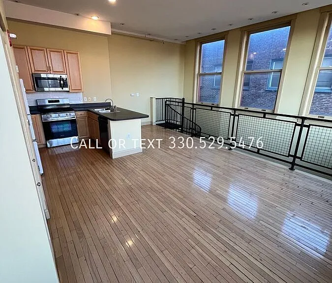 2404 Prospect Ave — Photo 10