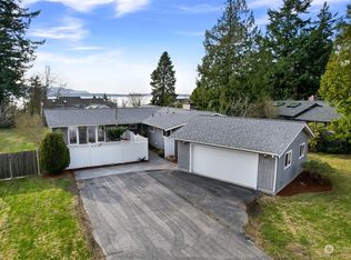 524 Clark Rd, Bellingham, WA 98225