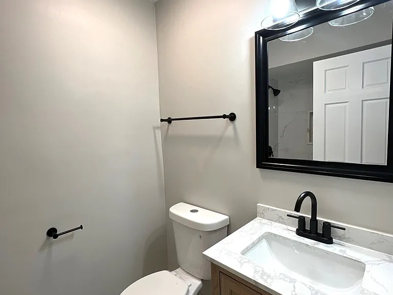 14110 S Grace Ave — Photo 5