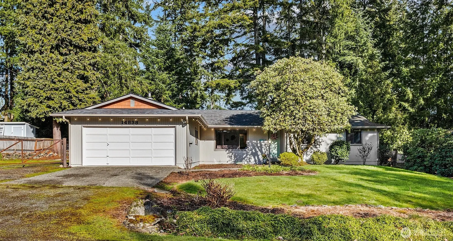 14838 203rd Avenue SE photo 1