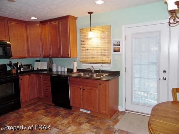 5th image of 4825 Pinedale Blvd