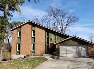 742 Timberline Dr, Villa Hills, KY 41017