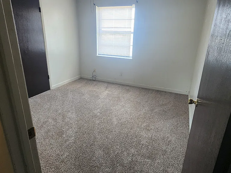 1119 Alta Vista Dr — Photo 10