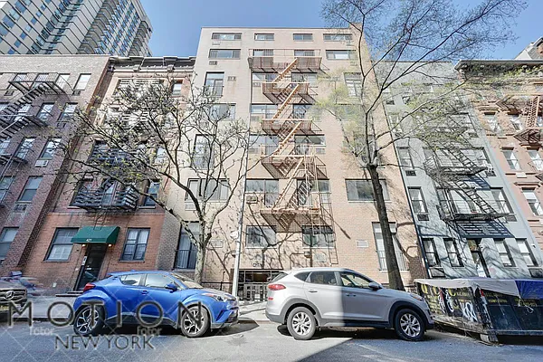 Rented by MOTION New York | media 15