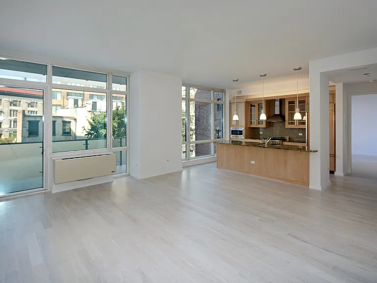 55 Thompson St #606 — Photo 1
