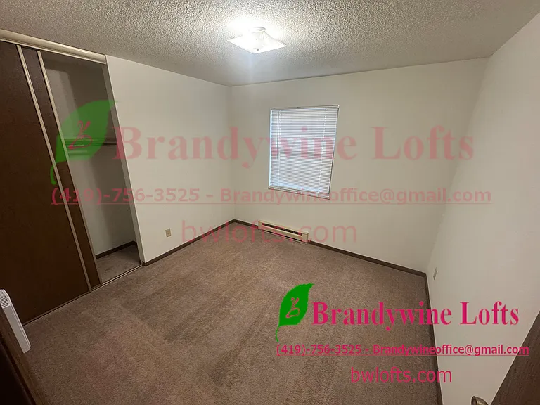 587 Bailey Dr #13 — Photo 5
