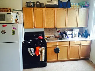 Rented by Renelli Realty Corp.