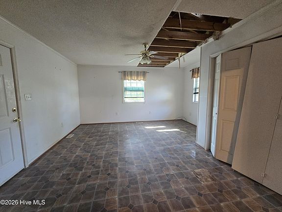 3rd image of 426 Boone Farm Road