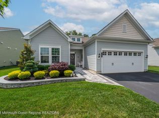 34 Aylesford Ln, Manchester, NJ 08759